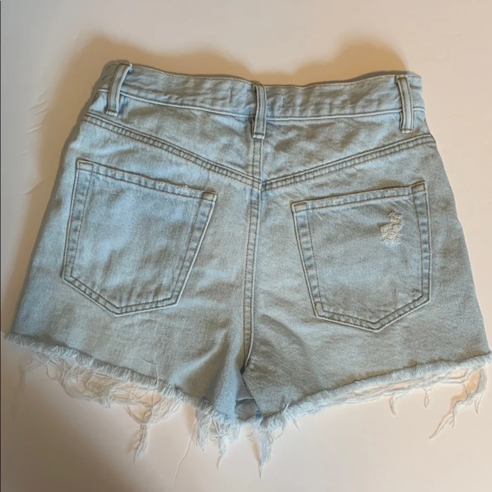 PacSun Size 25 Light Blue Denim Women's Shorts Vintage High Rise